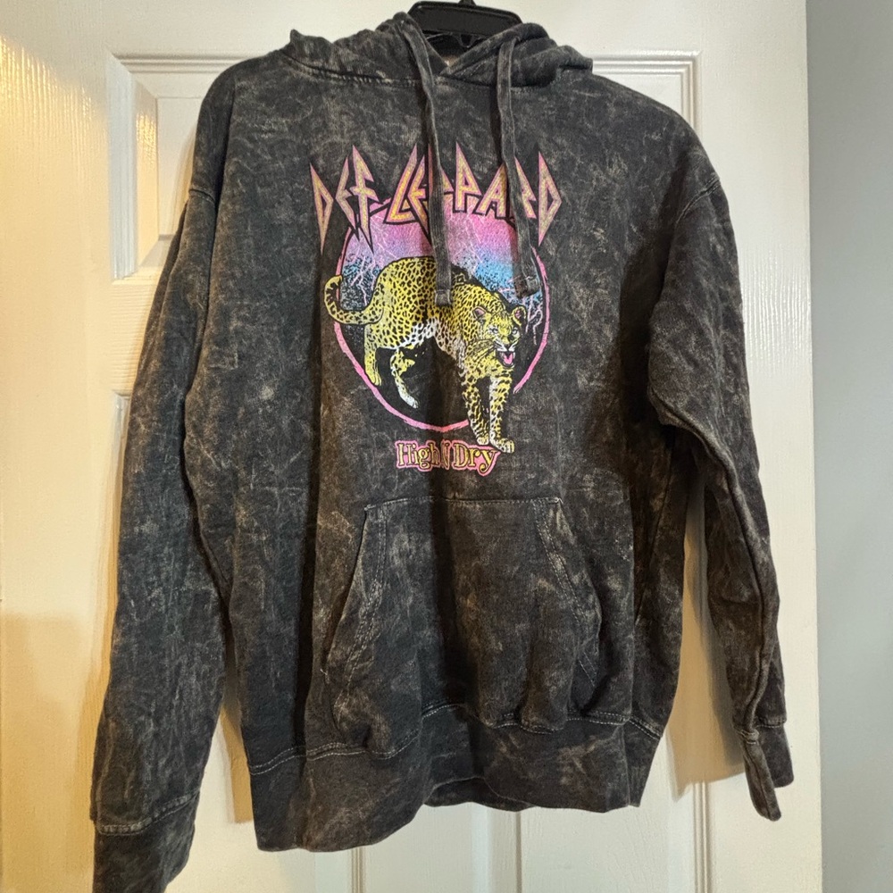 Def Leppard Vintage Graphic Hoodie - Black